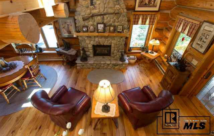 58075 Jupiter Place Photo