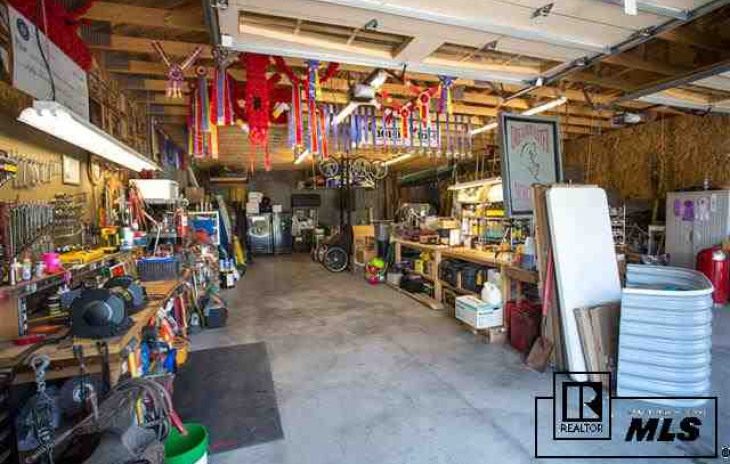 58075 Jupiter Place Photo