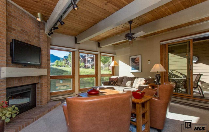 2700 Village Drive Photo