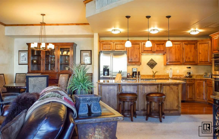 2525 Village Drive 4e Photo