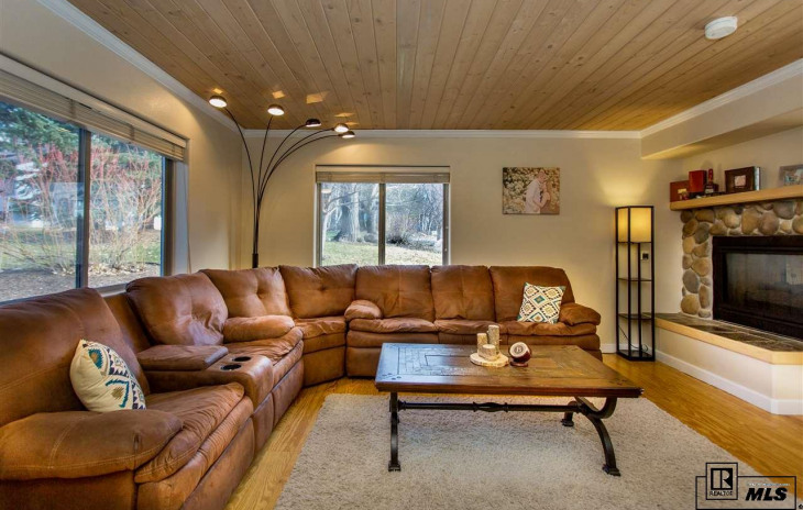 3005 Village Drive Photo