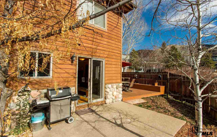 3005 Village Drive Photo