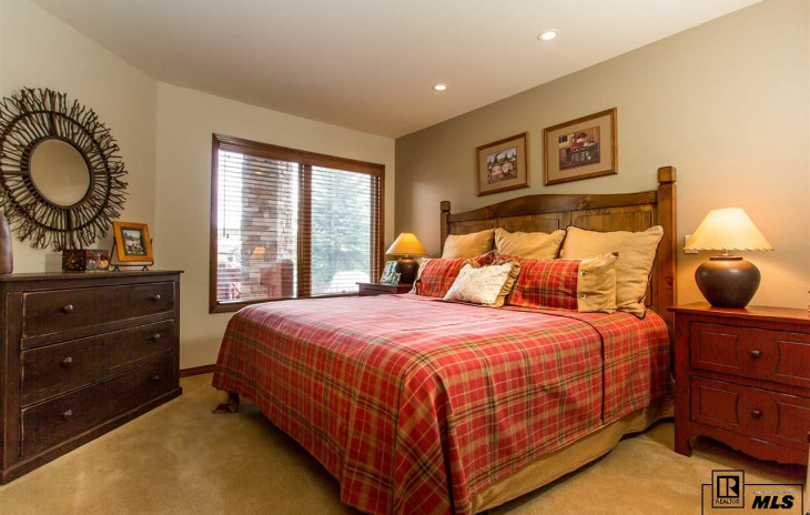 1503 Cascade Drive #4 Photo