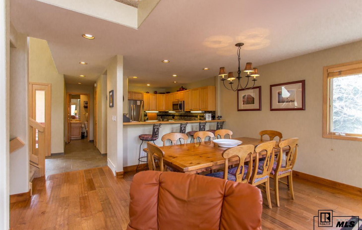 1503 Cascade Drive #2 Photo