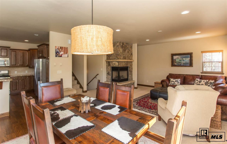 439 Willett Heights Ct Photo