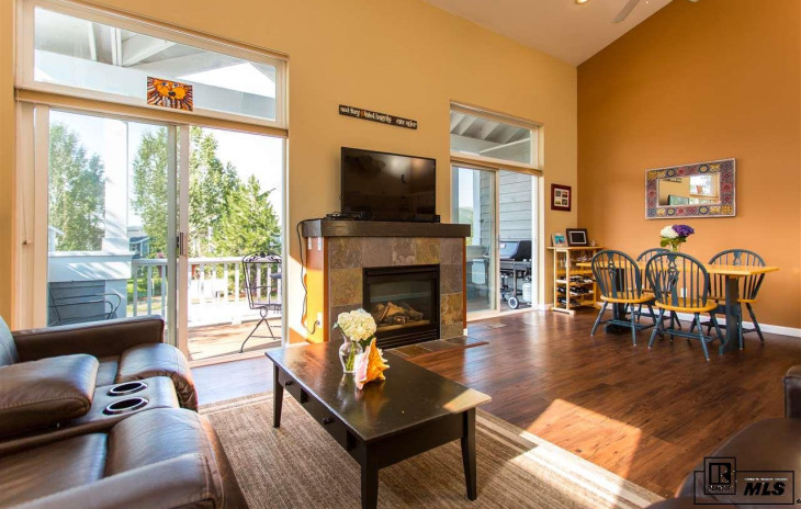 777 Mountain Vista Cir Photo