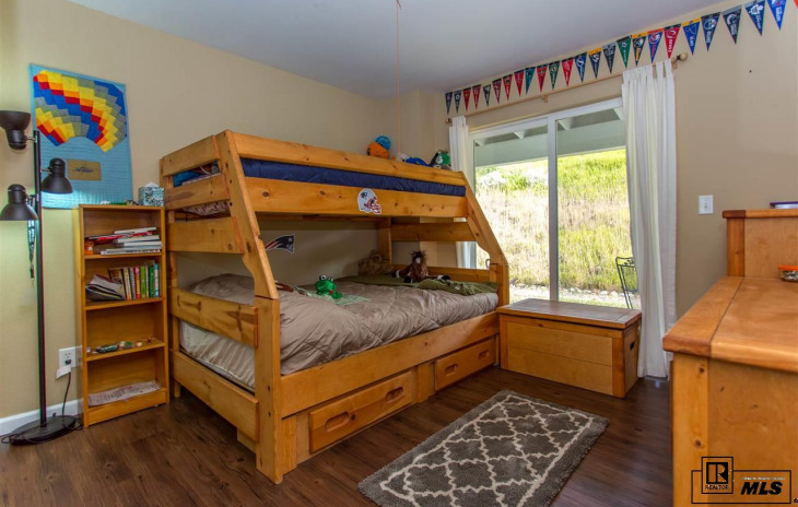 777 Mountain Vista Cir Photo