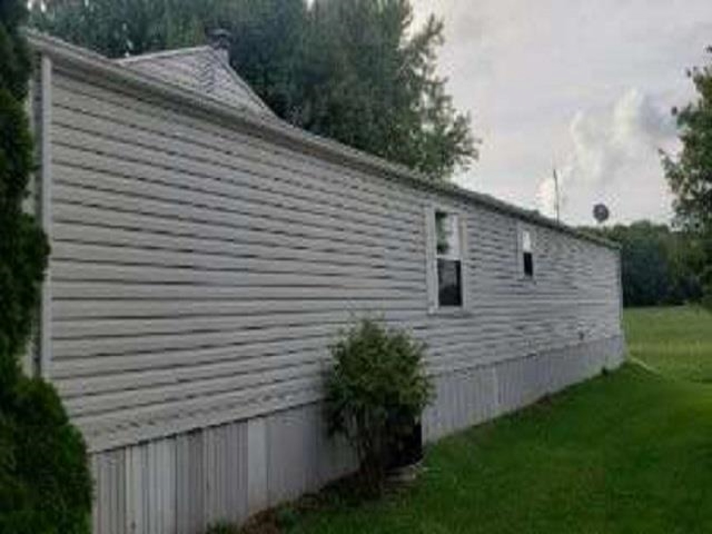 127 Knollwood Drive, Freeport, IL Ruhl&Ruhl