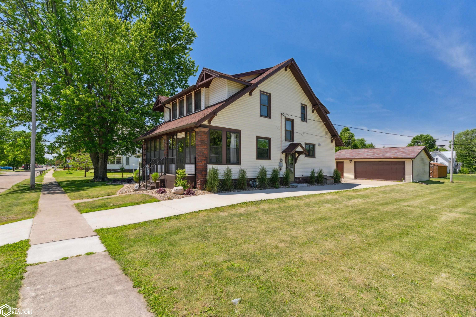 309 N Walnut St., New London, IA Ruhl&Ruhl