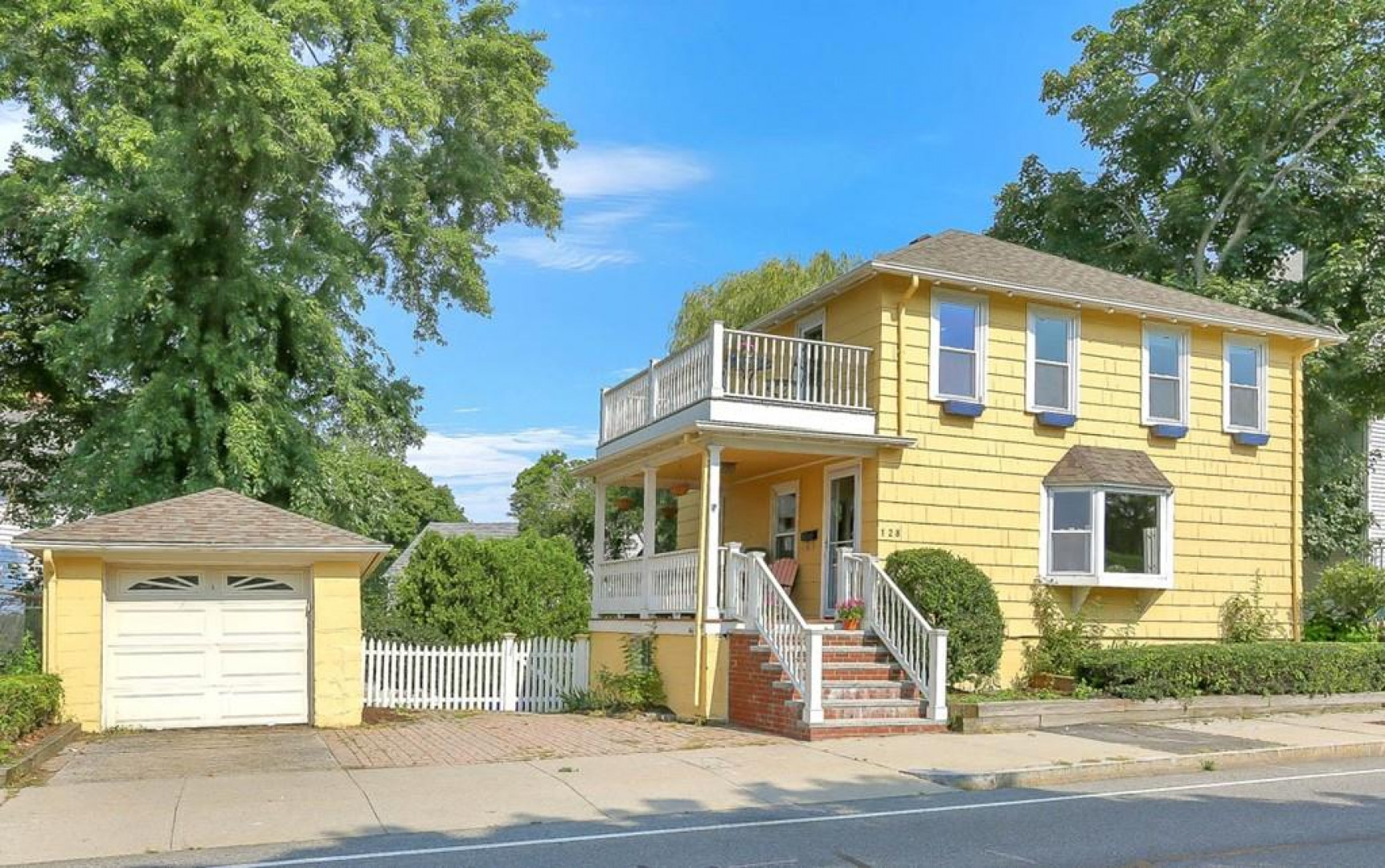 128 Lothrop St Beverly Ma 01915 Mls 72381991 Boston Condos