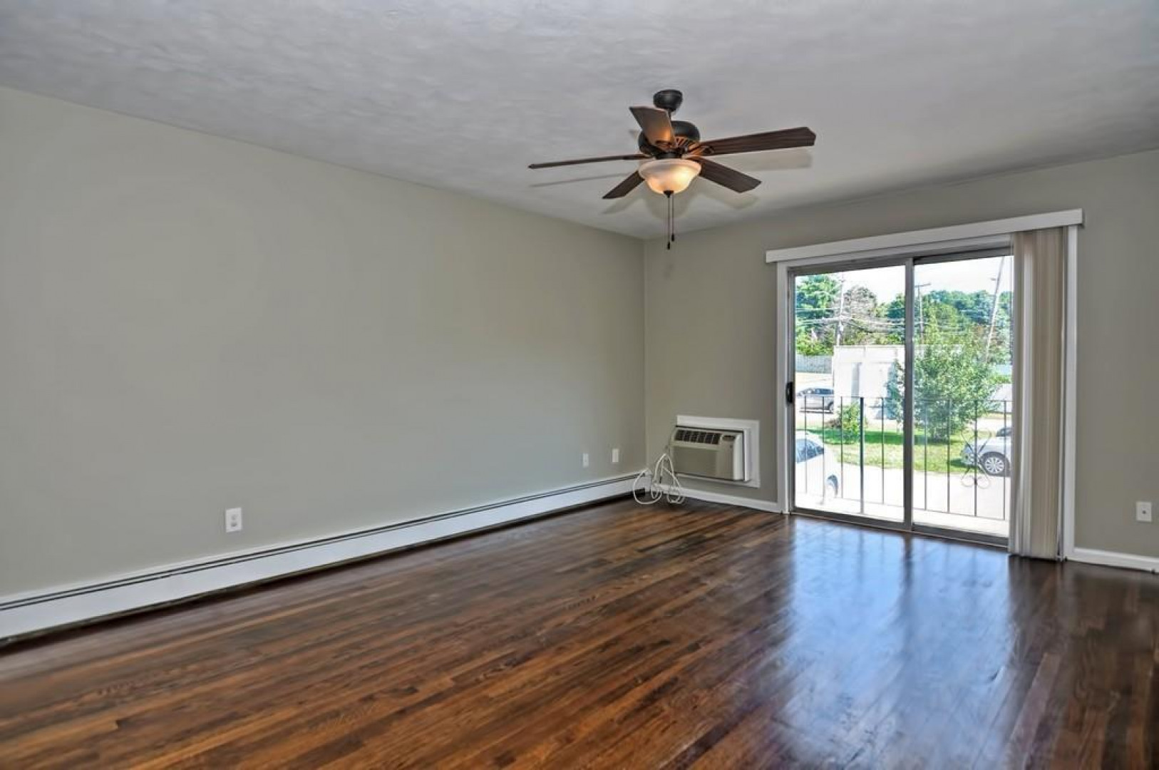 3 Endicott St 4 Norwood Ma 02062 Mls 72386899 Boston Condos