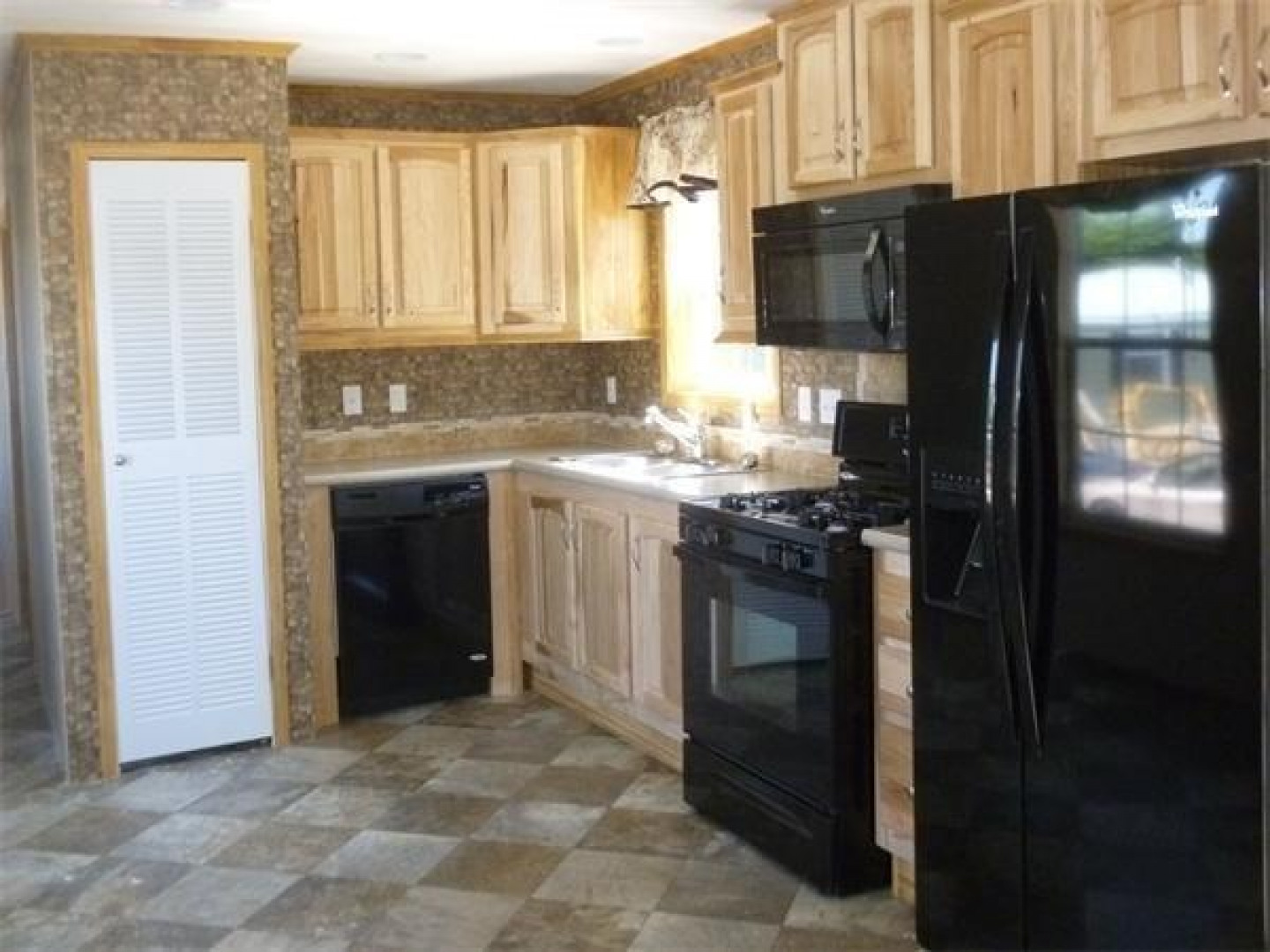 1790 Mass Ave 40 Lunenburg Ma 01462 Mls 72537948 Boston Condos