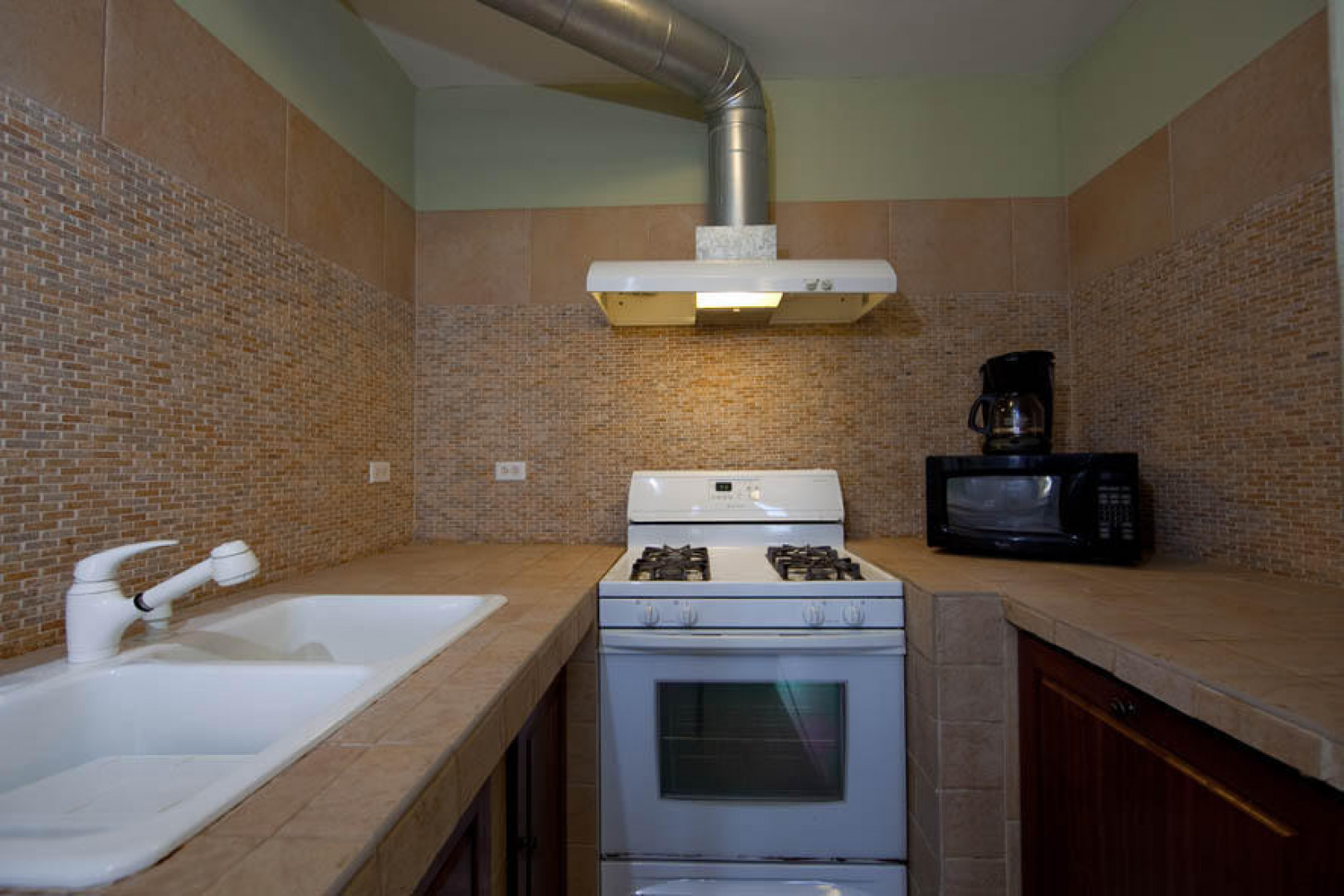 80k-80 Lerkenlund Gns, St. Thomas, 008080, MLS# 807-80 | Sea Gl ...