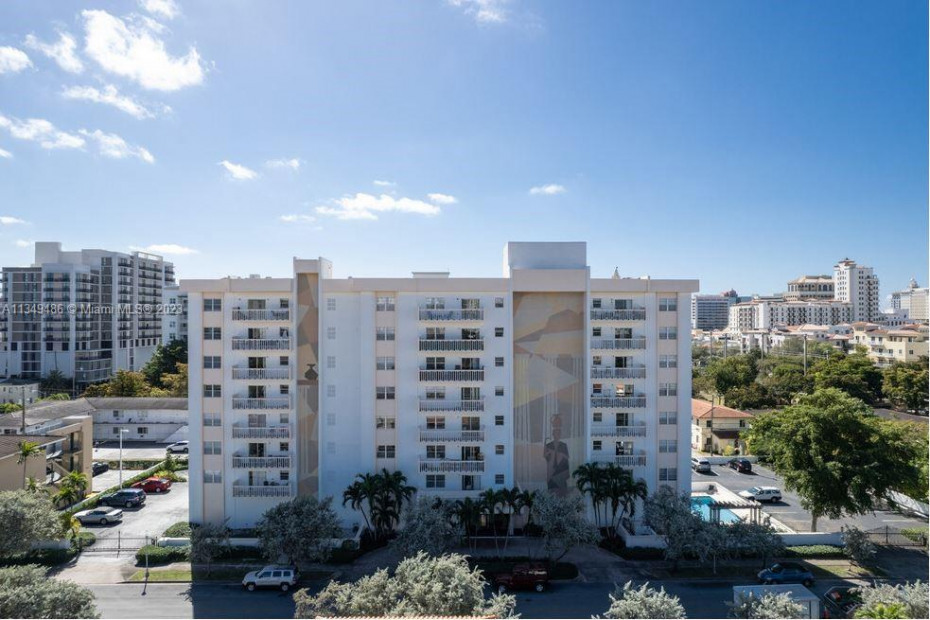 22 Salamanca Ave 6D Coral Gables Apartment for Rent Echo Fine