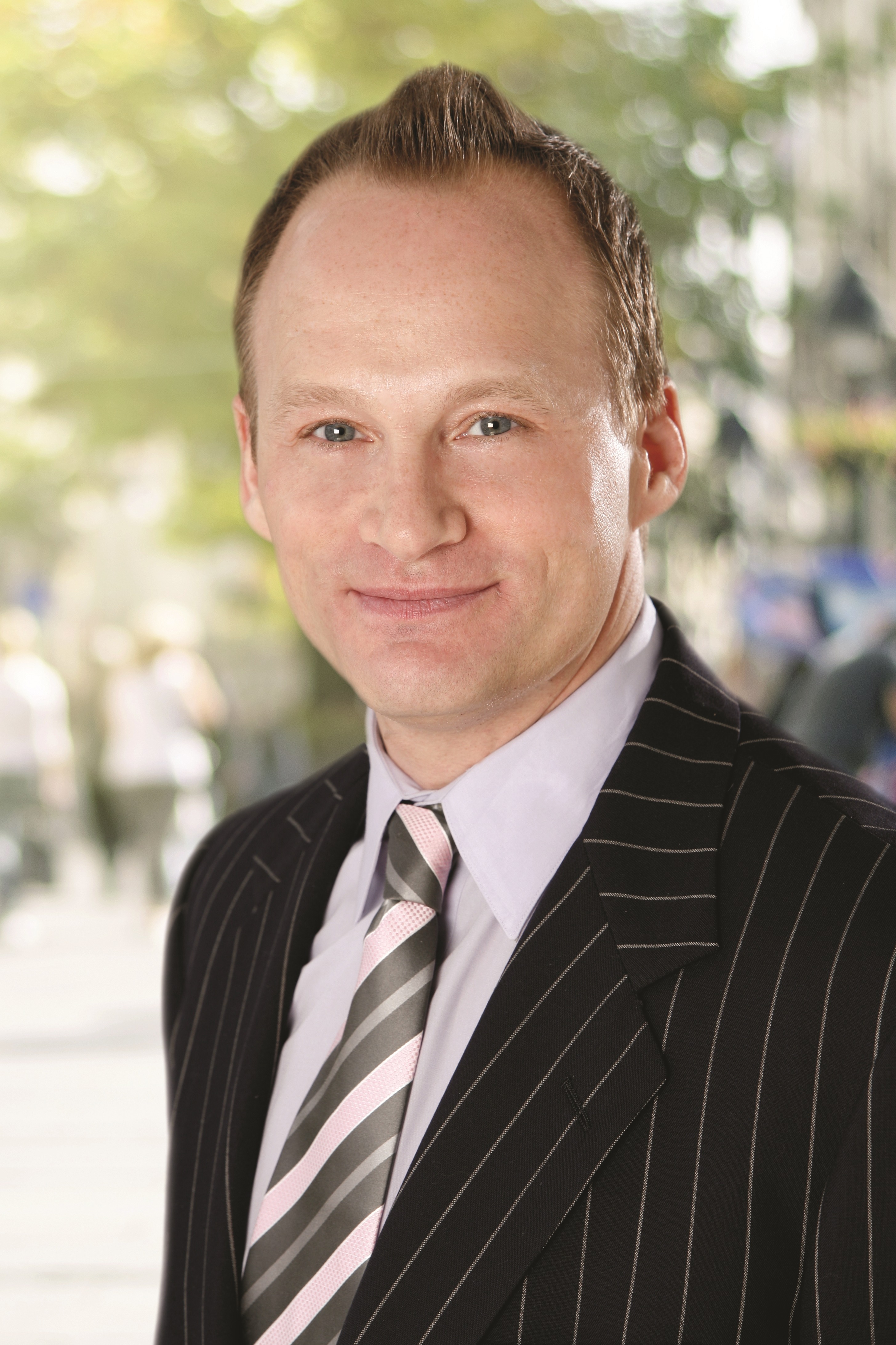 William Roy, Licensed Real Estate Salesperson, Brown Harris Stevens