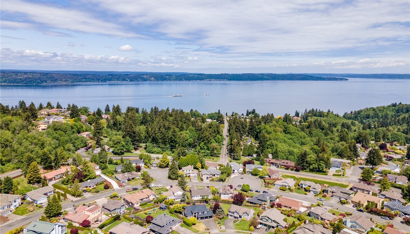 Coveted Dash Point Estates - close to beaches, hiking trails, and parks, this neighborhood is a delightful place to call home.