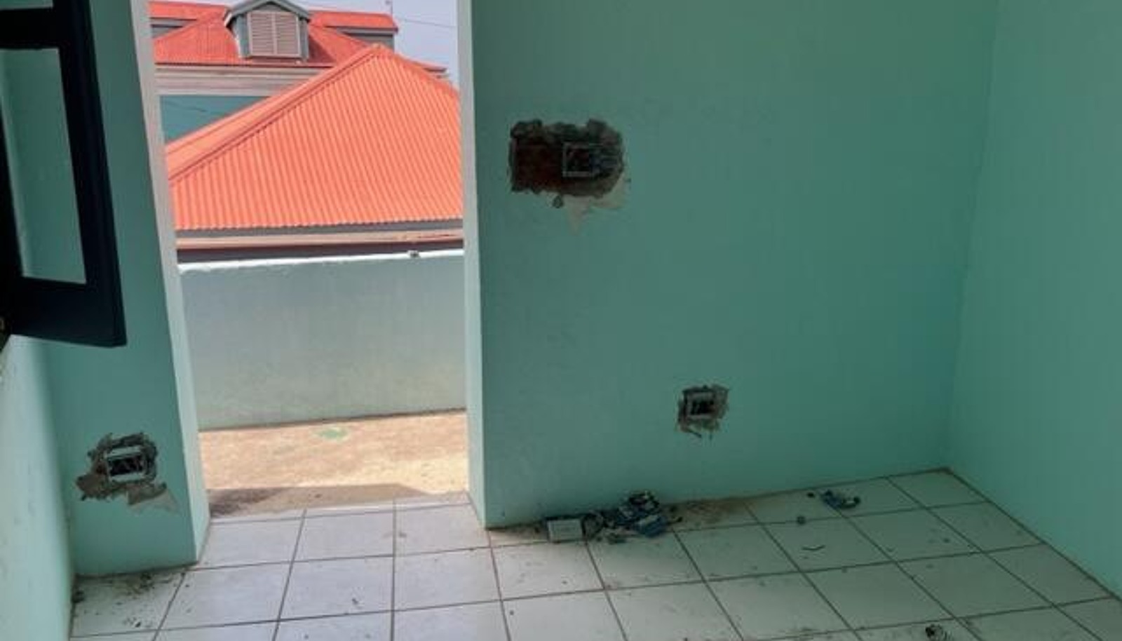 Image 10